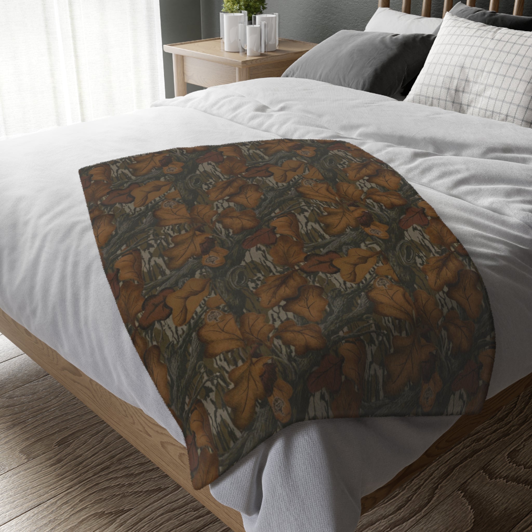 Fall Foliage Camouflage Fleece Throw Blanket (Two size Options)