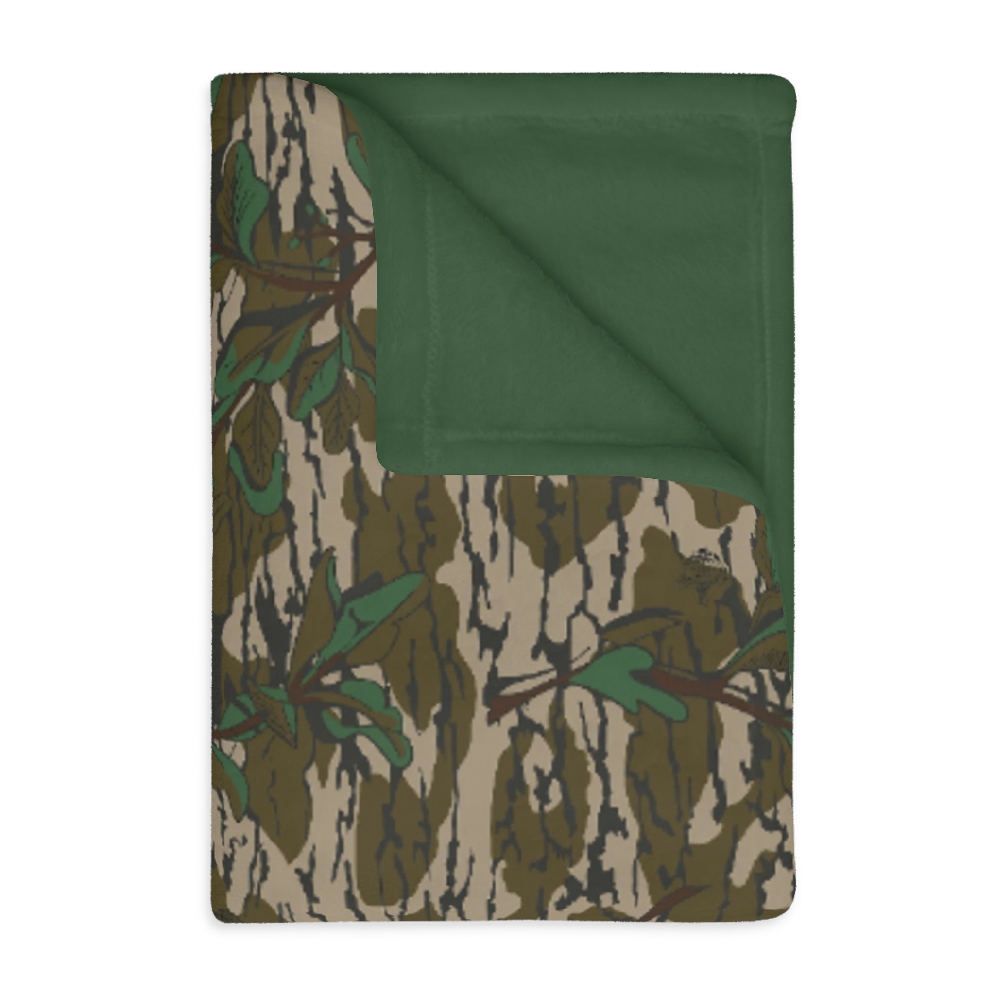 Greenleaf Camouflage Fleece Throw Blanket (Two Size Options)