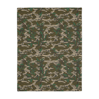 Greenleaf Camouflage Fleece Throw Blanket 40x30